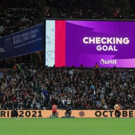 VAR in the Premier League: Referees won't change policy on pitchside monitors